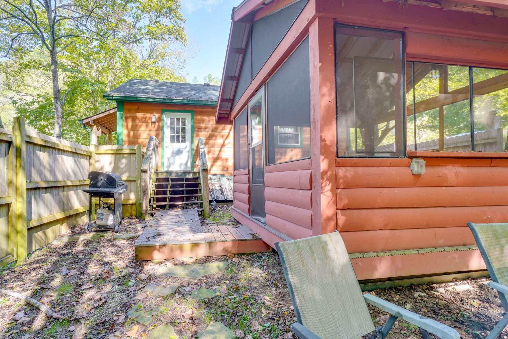 Just Fur Relaxin Sevierville Cabin With Hot Tub! Luaran gambar
